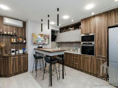 квартира за адресою Митрополита Василя Липківського вул. (Урицького), 37-Б
