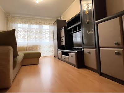 квартира по адресу Героев просп., 3