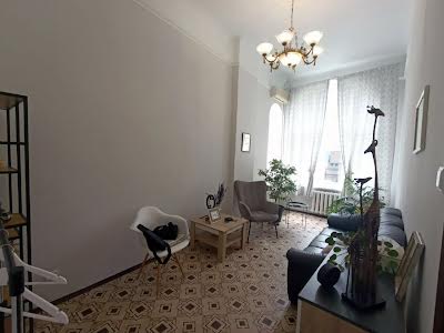 квартира за адресою Софіївська вул., 17/15
