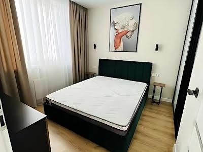 квартира за адресою Перлинна вул., 8