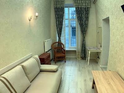 квартира по адресу Новосельского ул., 73