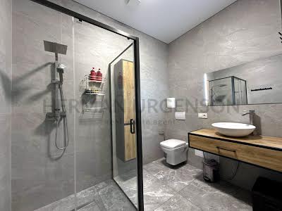 квартира за адресою Собранецька вул., 150