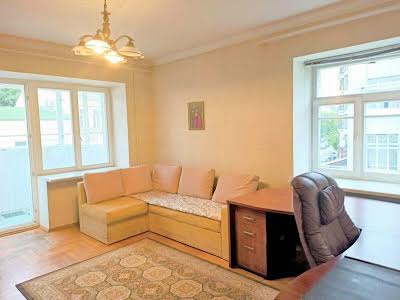 квартира за адресою Щекавицька вул., 7/10