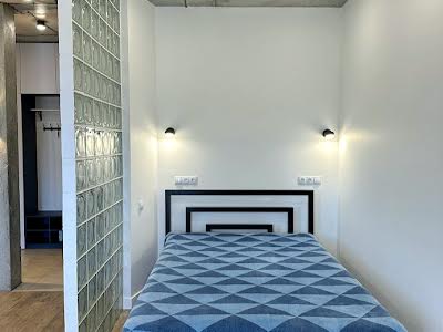 квартира за адресою Героїв Крут вул., 8
