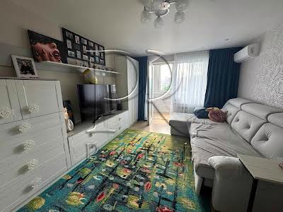 квартира за адресою Архітектора Вербицького вул., 8