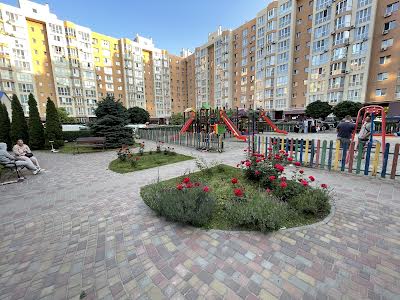 квартира по адресу Героев Небесной Сотни просп., 26/15