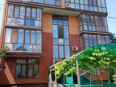квартира за адресою Олекси Довбуша вул., 37
