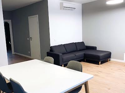 квартира за адресою Пантелеймона Куліша вул., 9