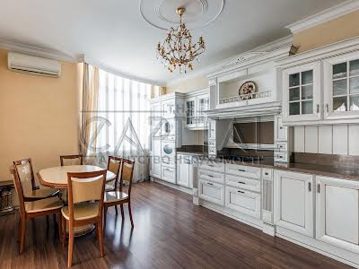 квартира за адресою Кудрявський узвіз, 3-Б
