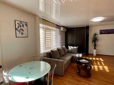 квартира за адресою Лесі Українки бульв., 3