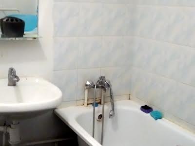квартира за адресою Драгоманова вул., 1-Д