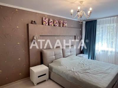 квартира за адресою Генерала Петрова вул., 42