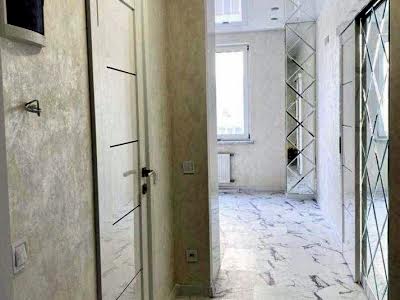 квартира по адресу Николаевская дорога, 3/7