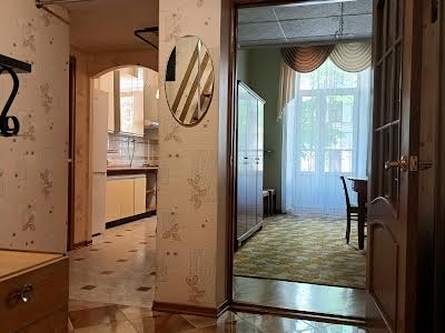 квартира за адресою Десятинна вул., 13