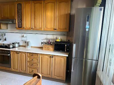 квартира за адресою Драгоманова вул., 14А