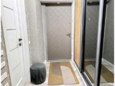 квартира за адресою Драгоманова вул., 10