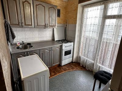 квартира за адресою Борщагівська вул., 16