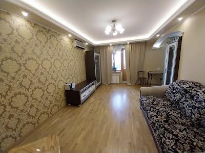 квартира по адресу Новодарницкая ул., 6