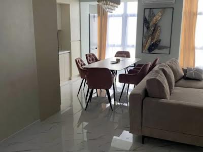 квартира за адресою Височана вул., 18