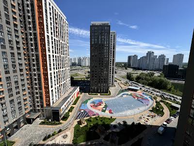 квартира за адресою Дніпровська набережна вул., 18-Б