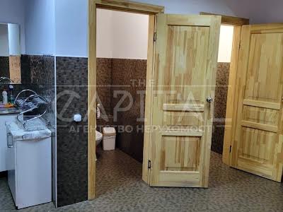 комерційна за адресою Кирилівська вул. (Фрунзе), 160