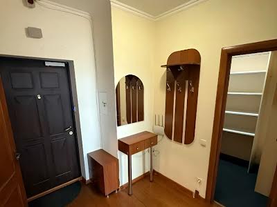 квартира за адресою Івана Крамського вул., 9