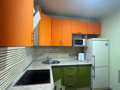 квартира за адресою Соломії Крушельницької вул., 13