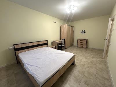 квартира по адресу Яровая ул., 2а