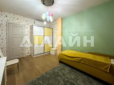 квартира по адресу Днепровские Пороги ул., 15г