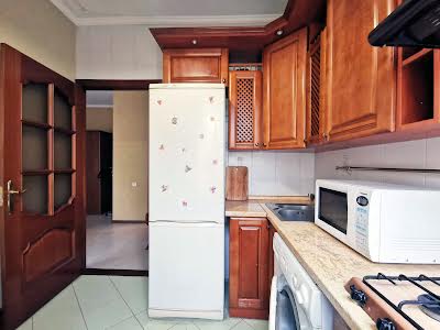 квартира за адресою Джона Маккейна вул. (Івана Кудрі), 10