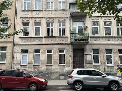 квартира за адресою Братів Міхновських вул. (), 34