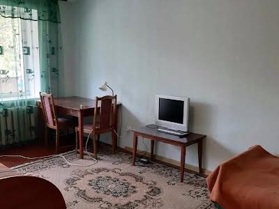 квартира за адресою Князя Романа проїзд, 12
