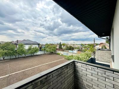 квартира за адресою Вчительська вул., 16