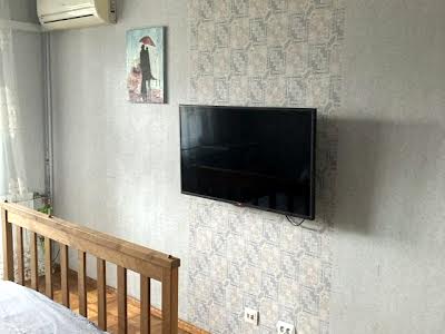 квартира за адресою Драгоманова вул., 31