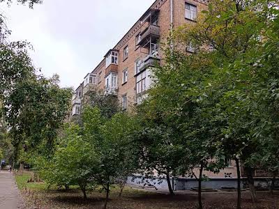 квартира за адресою Рене Декарта, 4/2