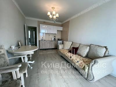 квартира за адресою Драгоманова вул., 2Б
