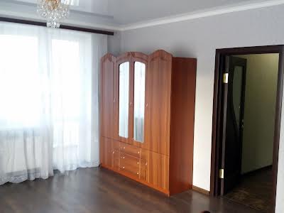 квартира по адресу Академика Глушкова просп., 9Д