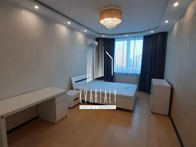 квартира за адресою Драгоманова вул., 4 А