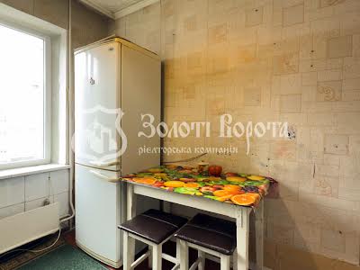 квартира за адресою Симиренка вул., 18а