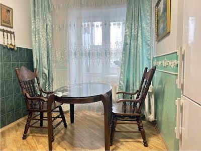 квартира за адресою Відпочинку вул., 10