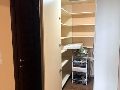 квартира за адресою Миколи Вінграновського вул., 2