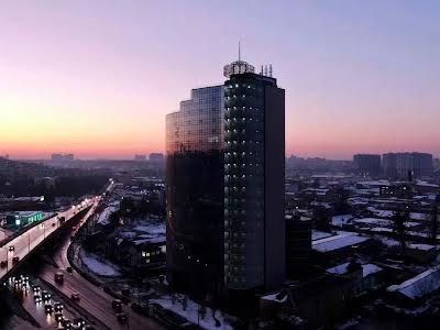 комерційна за адресою Київ, Степана Бандери просп. (Московський), 9-Б