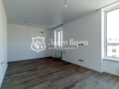 квартира за адресою Молодіжна вул., 4