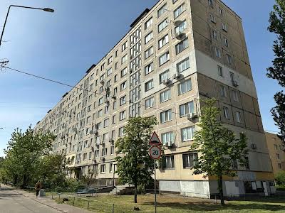 квартира за адресою Павла Тичини просп., 14-А