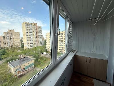 квартира за адресою Героїв Дніпра вул., 32а