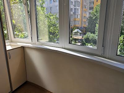 квартира за адресою Зодчих вул., 16