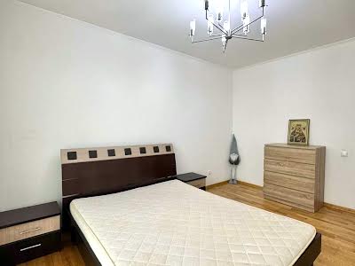квартира по адресу Мазепи ул., 1