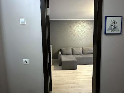 квартира за адресою Святоюріївська, 24