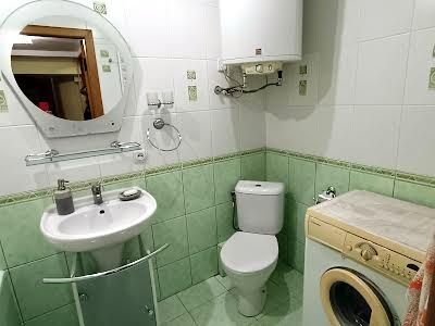 квартира за адресою Поля вул., 2