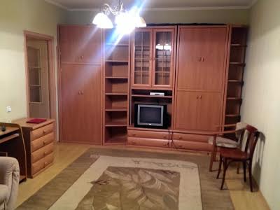 квартира за адресою Науки просп., 62А